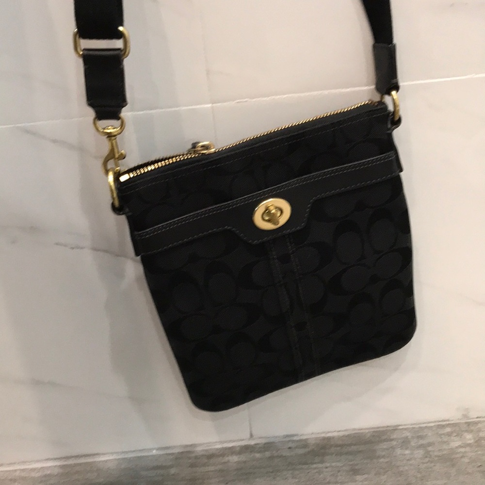 Coach crossbody